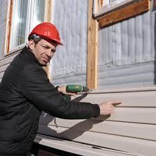 Best Insulated Siding Installation  in Canadian Lakes, MI